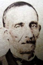 Elías Larreategui